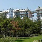 In 38725 Апартаменти *