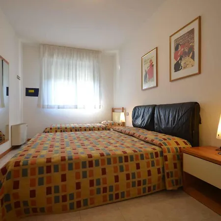 Apartmán In 38725 *