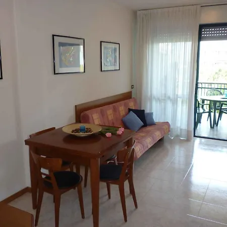 In 38725 Daire Bibione