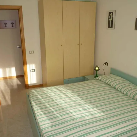 In 38725 * Bibione